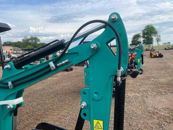 #2022-•-2026-cfg-mh13rx-mini-excavator-image-6