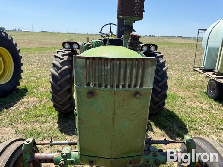 1961-john-deere-4010-image-10