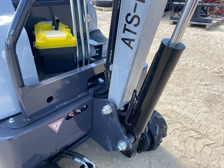 #1112-•-new-ats-me18-mini-excavator-image-20