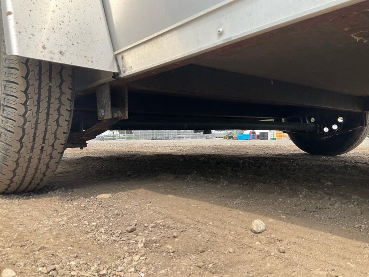 2024-haulin-31'-x-102"-image-39