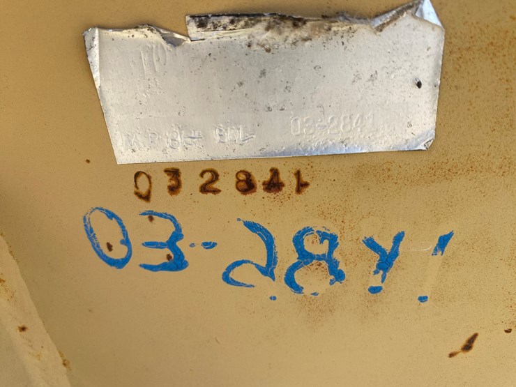 #7076-•-94"-4-in-1-loader-backhoe-bucket-(deerbrook,-wi)-image-17