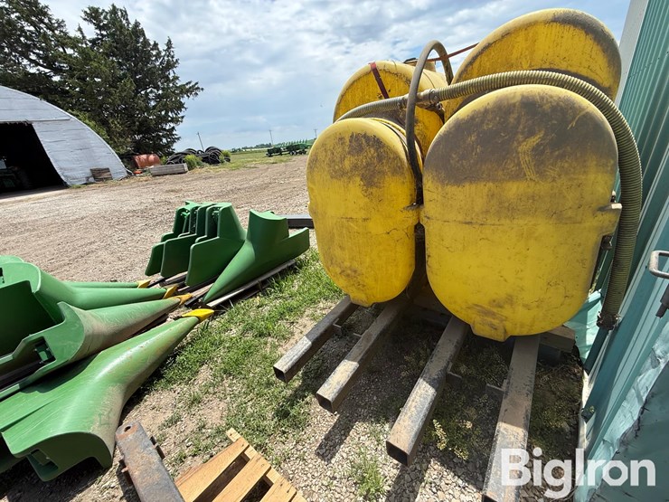 john-deere-8200-image-7