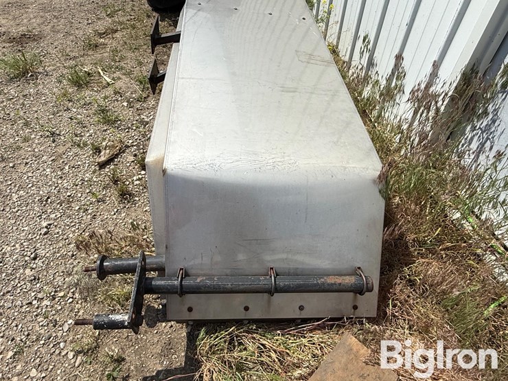 shop-built-stainless-steel-truck-fenders-image-8