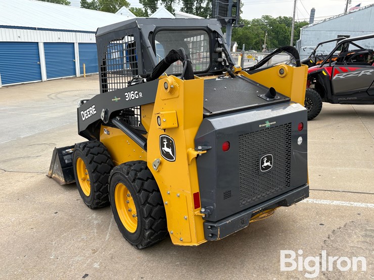 2018-deere-316gr-image-9