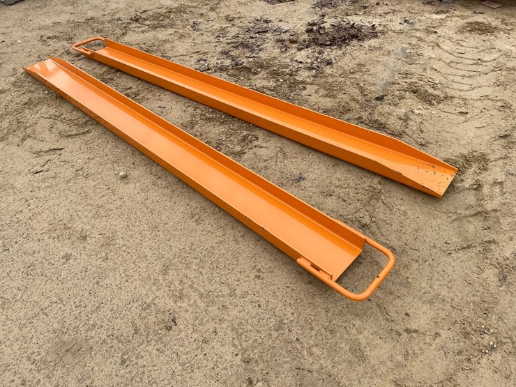 #2258-•-pair-of-new-wolverine-78"-l-pallet-fork-extensions-image-3