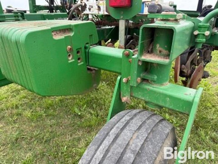 john-deere-2510h-image-16