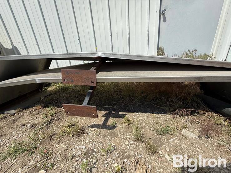 shop-built-stainless-steel-truck-fenders-image-10