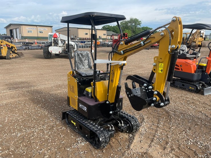 #2036-•-2026-cfg-h13r-mini-excavator-image-4