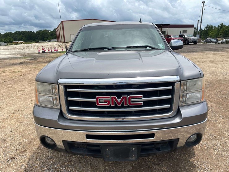 2013-gmc-sierra-1500-sle-image-5
