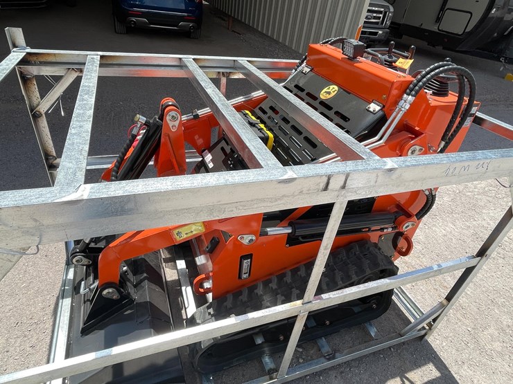 #2700-•-unused-2026-mini-skid-steer-loader-image-29