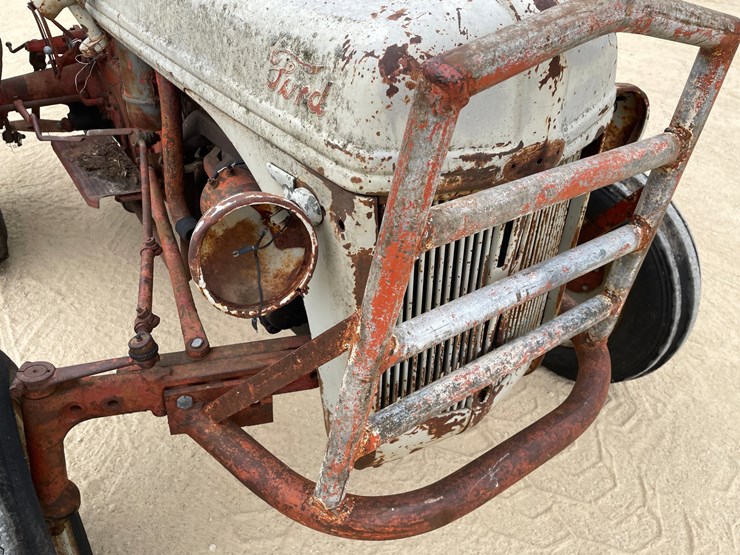 ford-8n-image-19