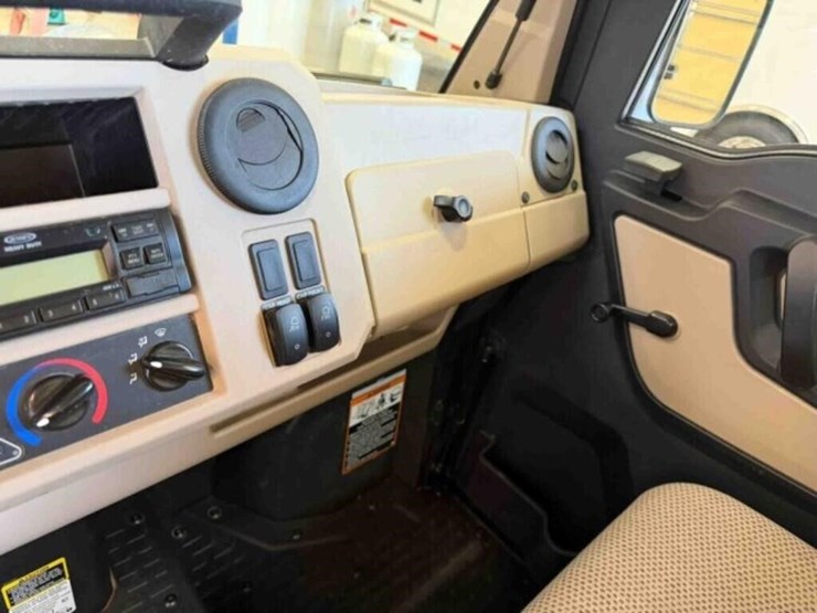 2018-john-deere-2018-image-23