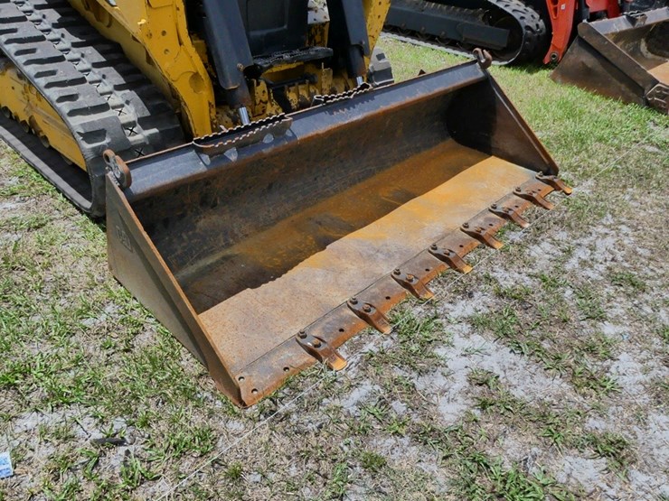 2024-caterpillar-255-image-3
