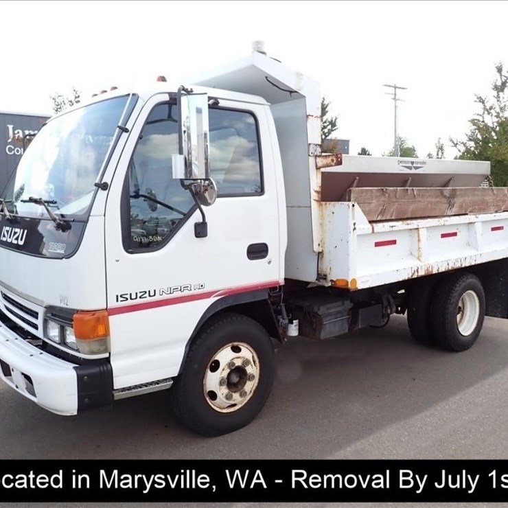 2002 ISUZU NPR