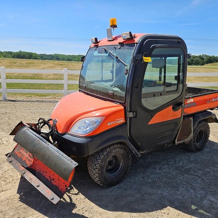 KUBOTA RTV1100