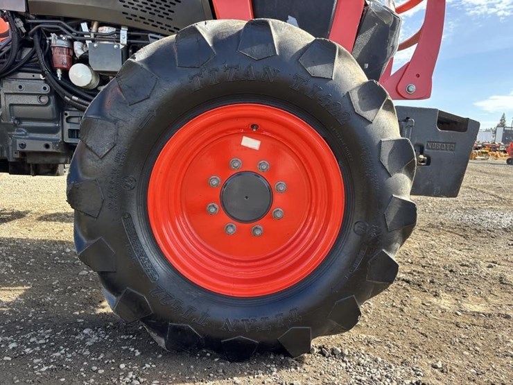 2018-kubota-m5-111d-image-17