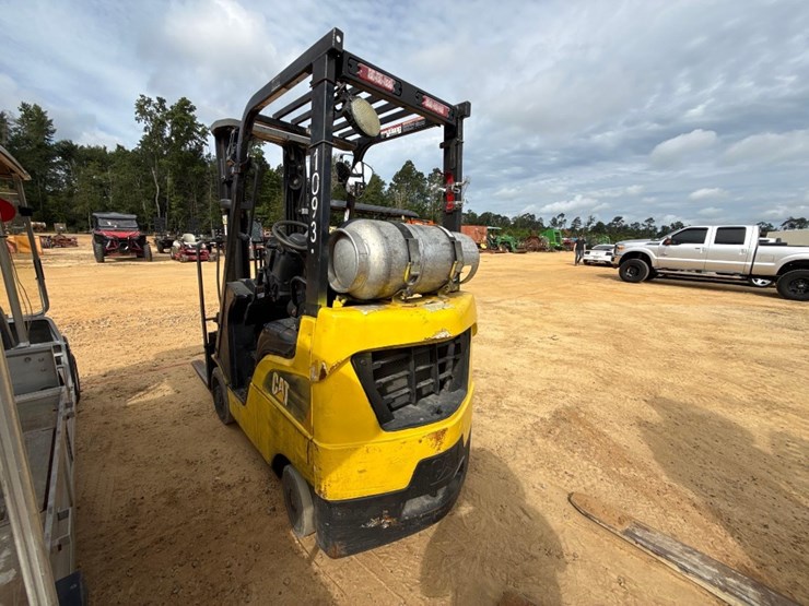 caterpillar-2c3000-image-3