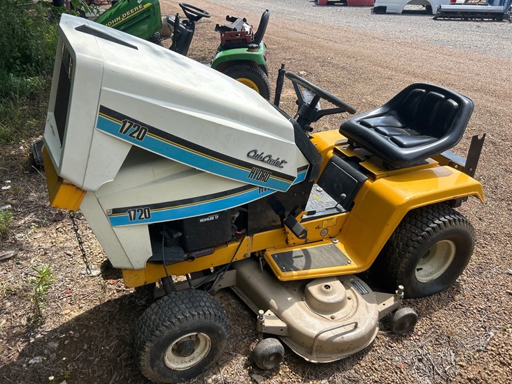 cub-cadet-1720-image-3