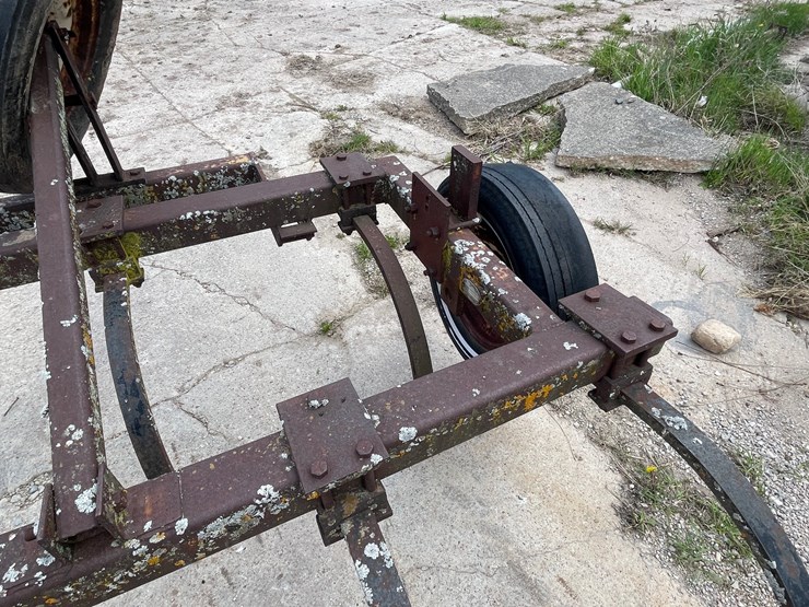 #208-•-brillion-cultivator-(kaukauna,-wi)-image-10
