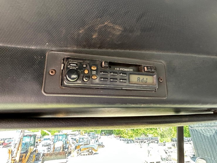 mack-ch613-image-29