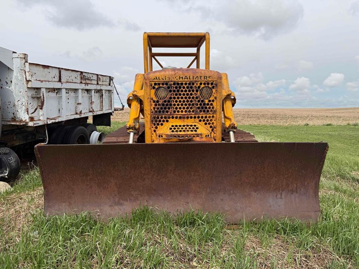 allis-hd11-dozer-image-2