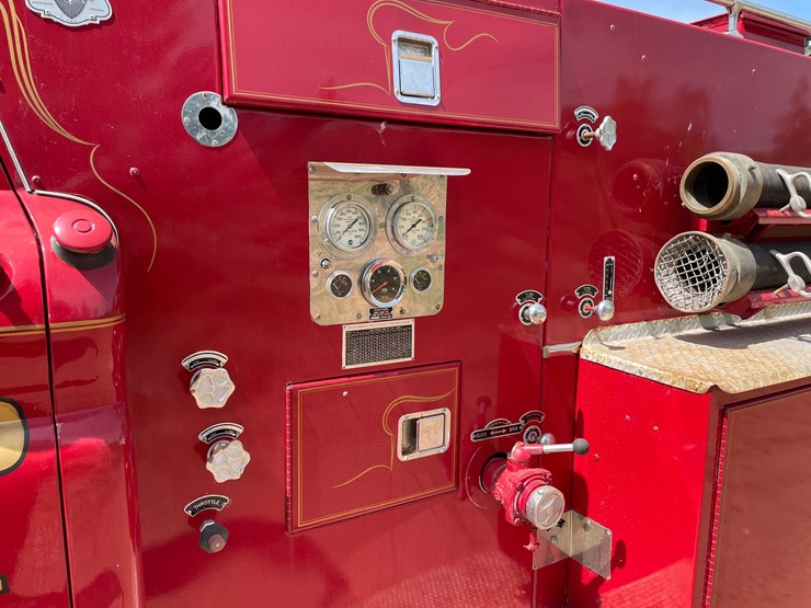 #330-•-1958-chevy-80-(howe)-fire-truck-(no-brakes)-(has-mi.-title)-(wakefield,-mi)-image-16