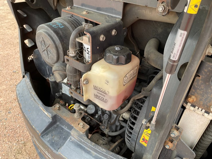 2020-bobcat-e32i-image-41