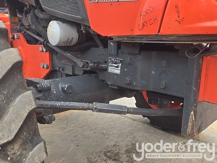 2019-kubota-l3901d-image-14