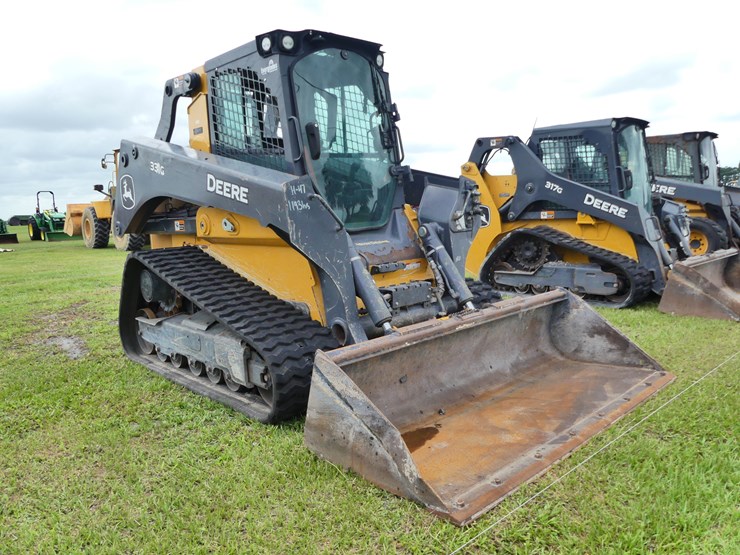 2023-deere-331g-image-1