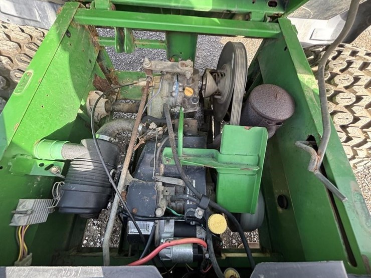 john-deere-gator-image-22