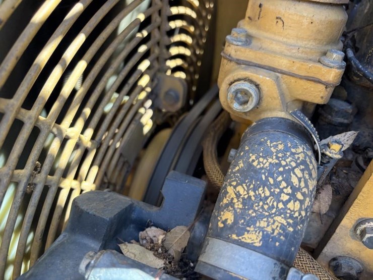 1998-caterpillar-cp-433c-image-50