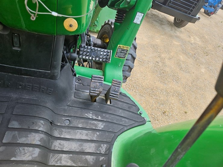 john-deere-4600-image-18
