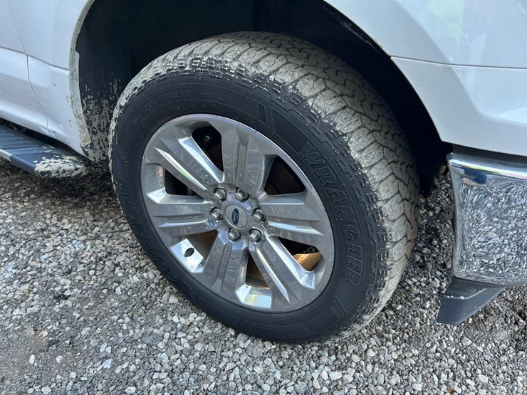 2019-ford-f150-image-10
