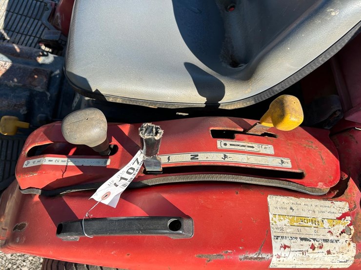 massey-ferguson-1235-image-20