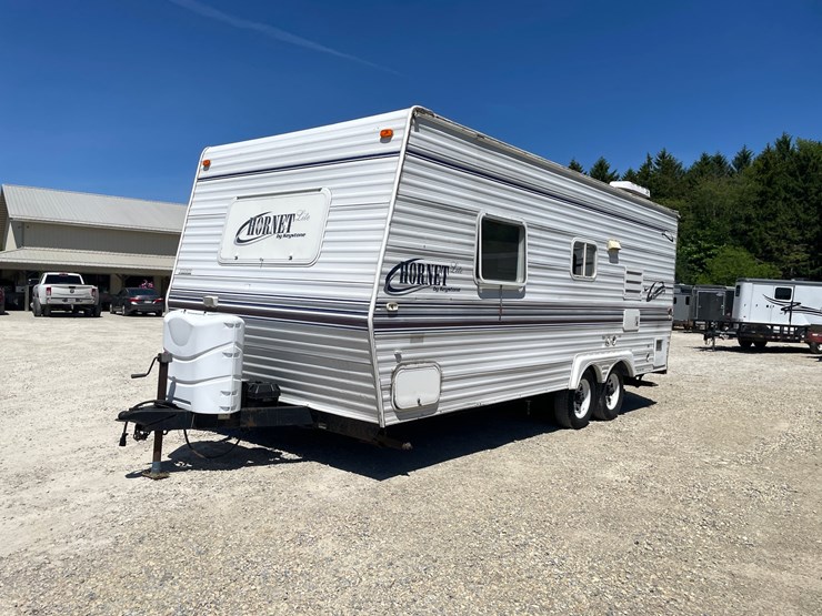 #460-•-2002-keystone-hornet-lite-bumper-pull-camper-(wi-title)-(helenville,wi)-image-1