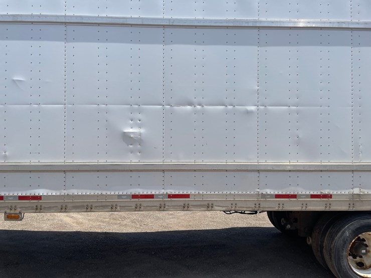 #412-•-2011-wonda-semi-trailer-(has-wi-title)-(denmark,-wi)-image-9