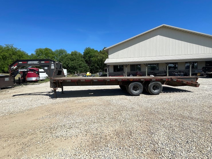 #456-•-2014-maxey-25'-gooseneck-flatbed-trailer-(has-wi-title)-(helenville,-wi)-image-8