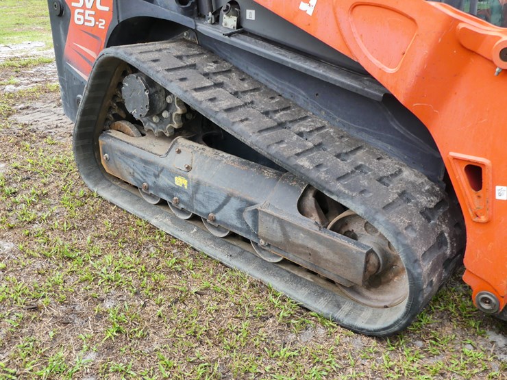 2021-kubota-svl65-2-image-5