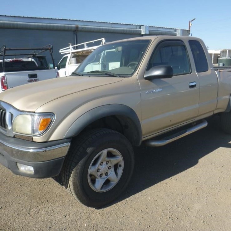 2003 TOYOTA TACOMA