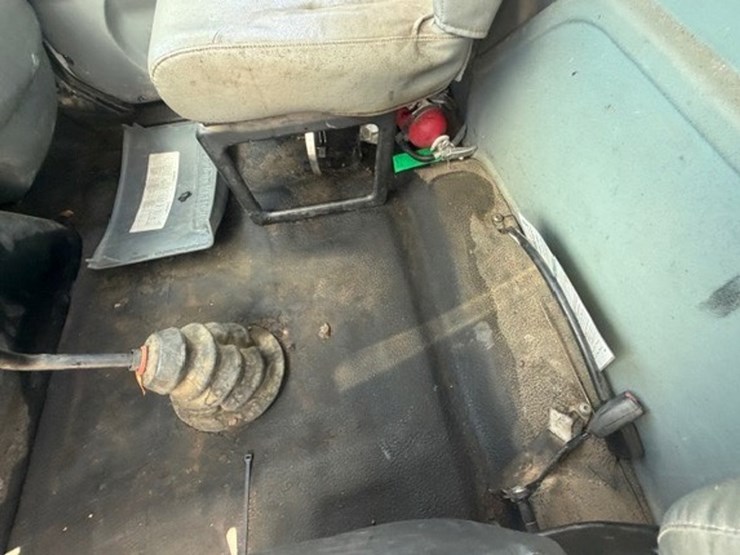 2002-international-4000-image-30