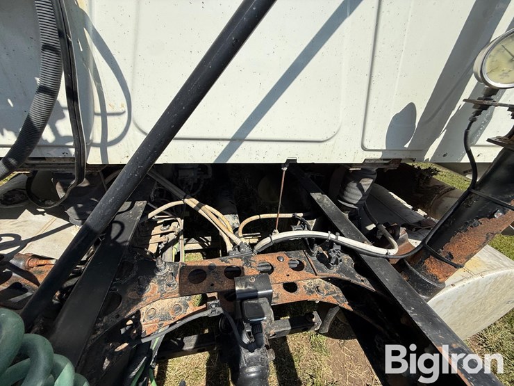 2015-international-prostar-image-20