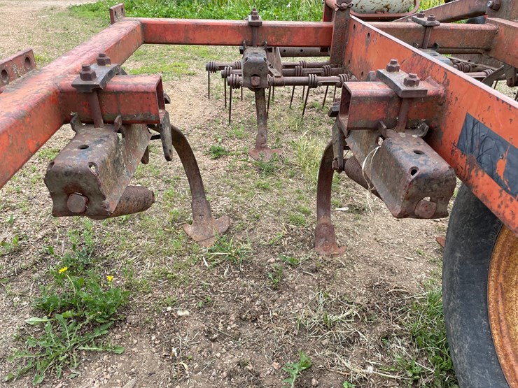#212-•-field-cultivator-187"-wide-(ringle,-wi)-image-9