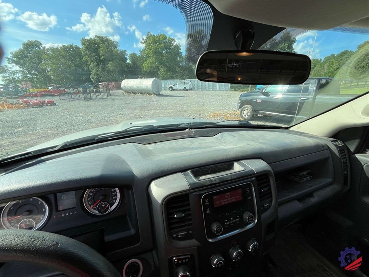 2017-dodge-1500-image-55