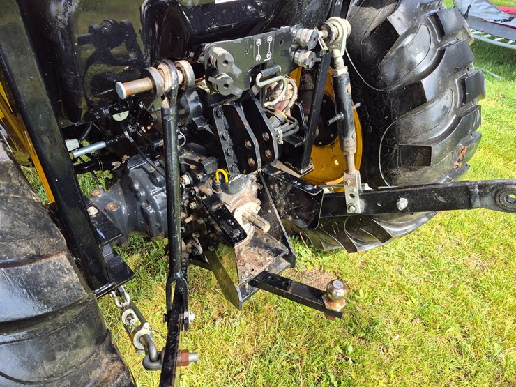 cub-cadet-yanmar-ex450-image-5