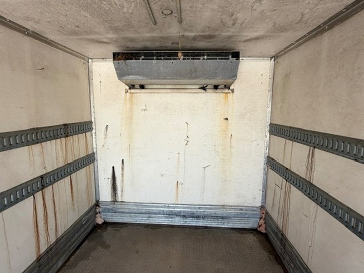 2013-ford-f550-image-35