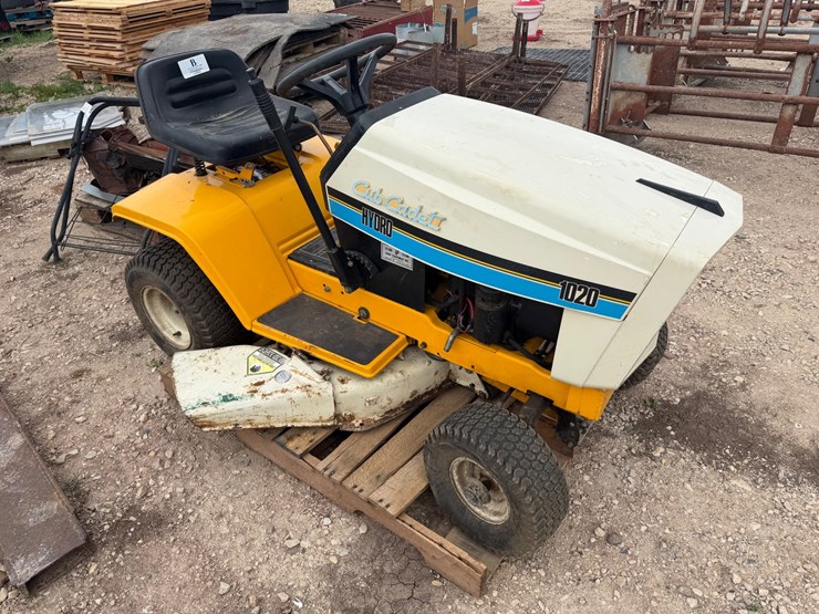 cub-cadet-1020-image-1