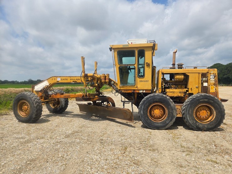 1981-caterpillar-12g-image-7