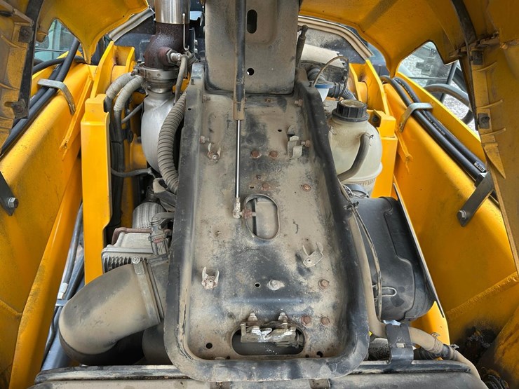 jcb-4cx-image-21