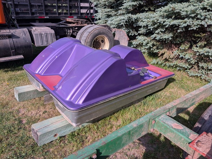 #5450-•-paddle-boat-image-7