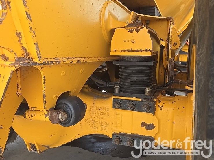 2022-volvo-a25g-image-29